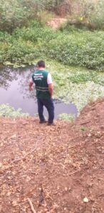 Rádio Liberdade FM de Porteirinha-MG - Moradores ribeirinhos denunciam crime ambiental no rio Mosquito em Porteirinha 2